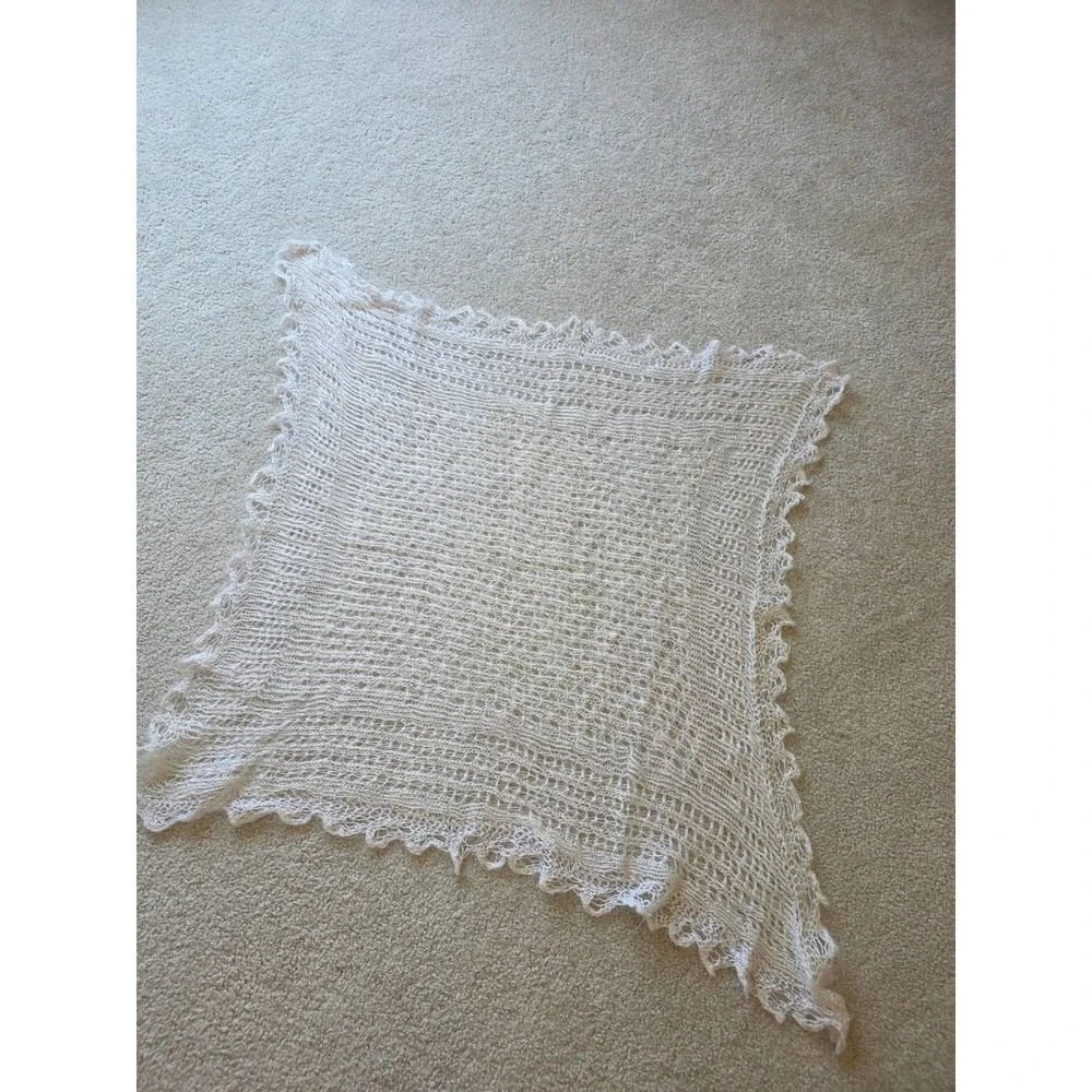 Handmade vintage Russian Lace Knit Shawl Square Cream Ivory Scalloped Edge Wrap